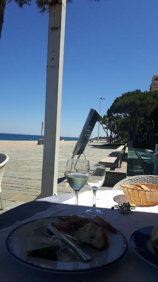 Apartamentos Catalunya Platja d'Aro Luaran gambar